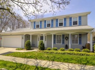 904 S Prospect St, Wheaton, IL 60189