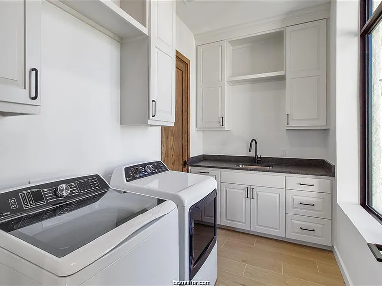 4558 Hicks Ln — Photo 30