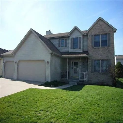 3131 Auburn Rd photo 1