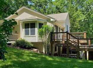 65 Laurel Dr, Voluntown, CT 06384