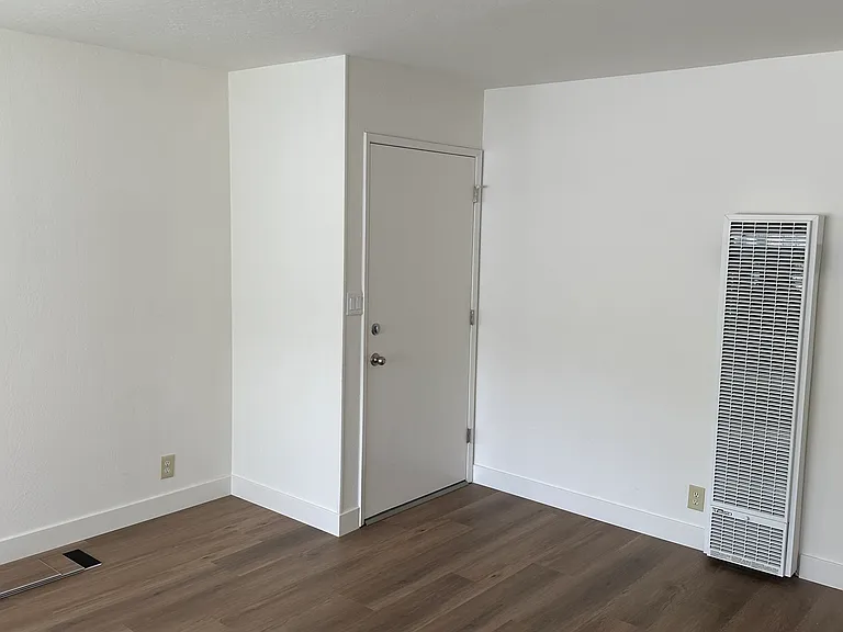 3237 Courtland Ave #A — Photo 7