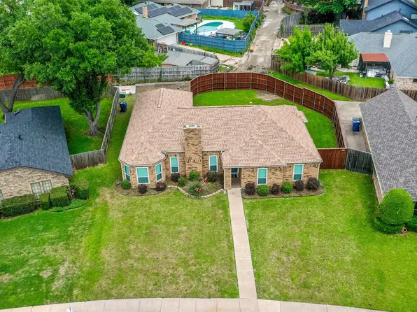 205 Pebblecreek Dr, Garland, TX 75040