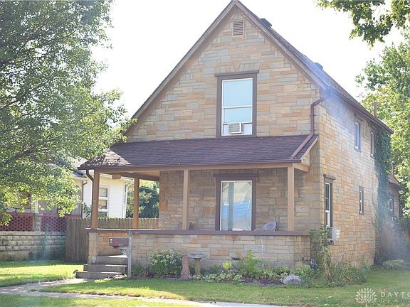 2nd image of 810 Washington Ave