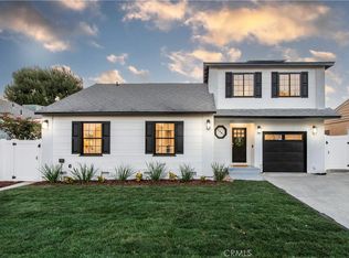 7461 Leescott Ave, Van Nuys, CA 91406