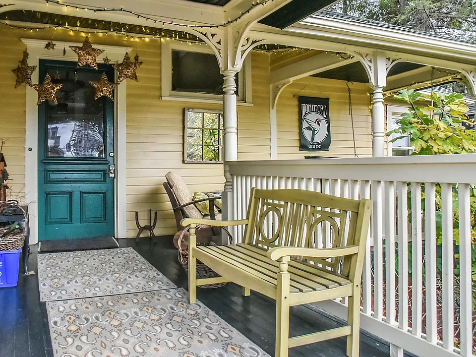 41 Starnes Ave #2