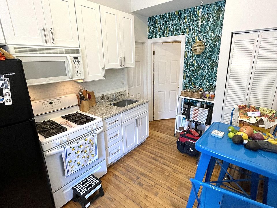 1st image of 1428 W Cullerton St #1W