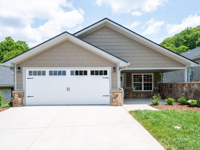 512 Hickory Tree Private Dr, Kingsport, TN, 37663