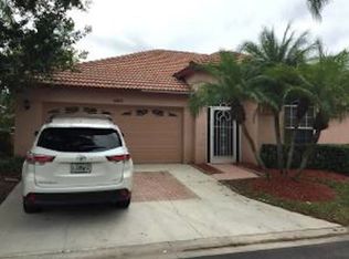 3038 Casa Rio Ct, Riviera Beach, FL 33418