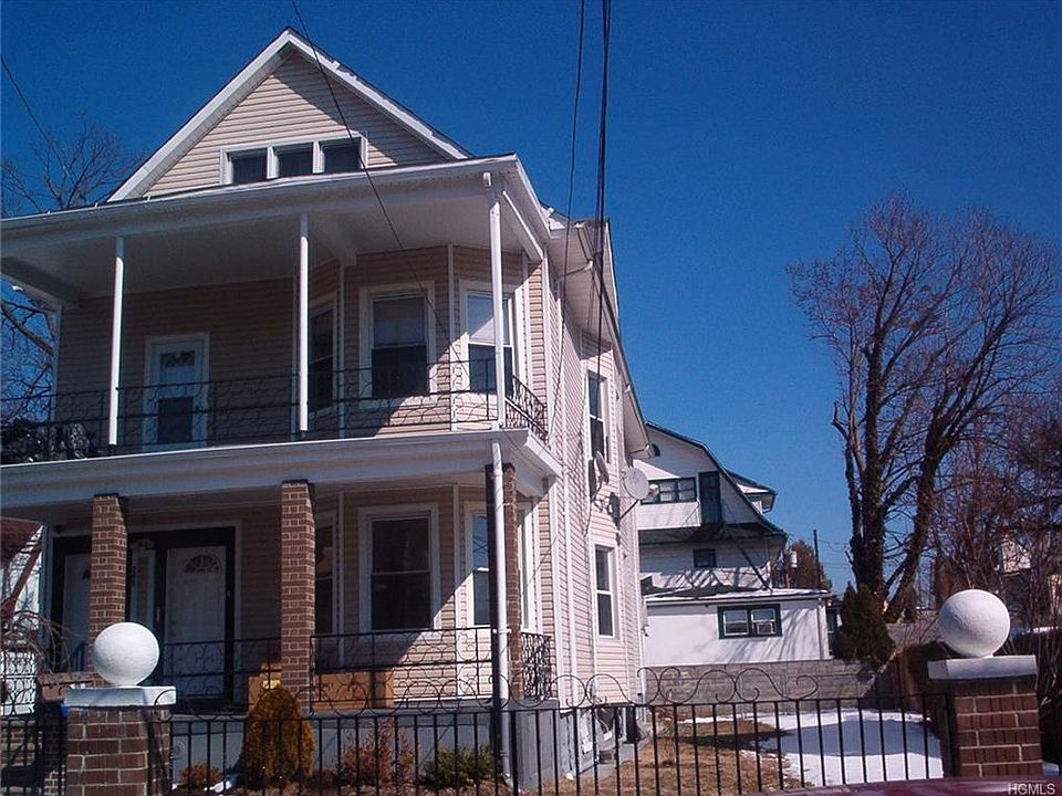 1st image of 285 Bedford Ave