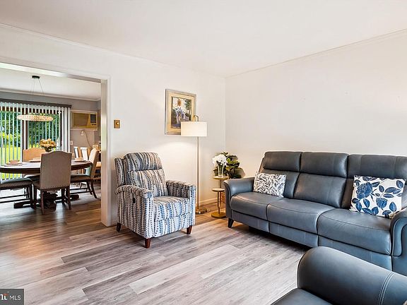 2nd image of 10640 Kittys Corner Rd