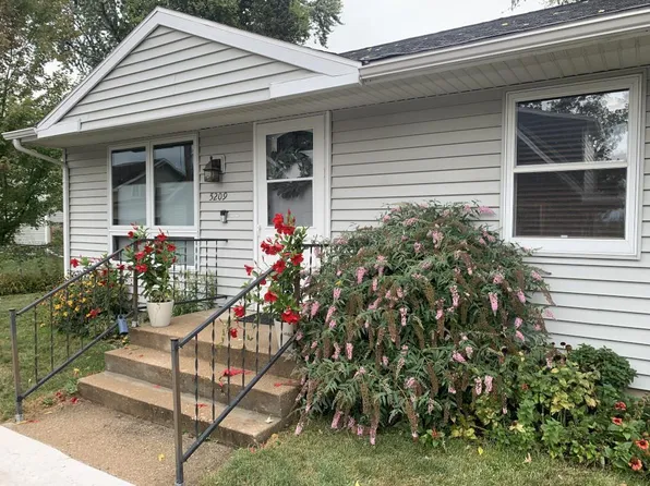 5209 Card Street, Mcfarland, WI 53558