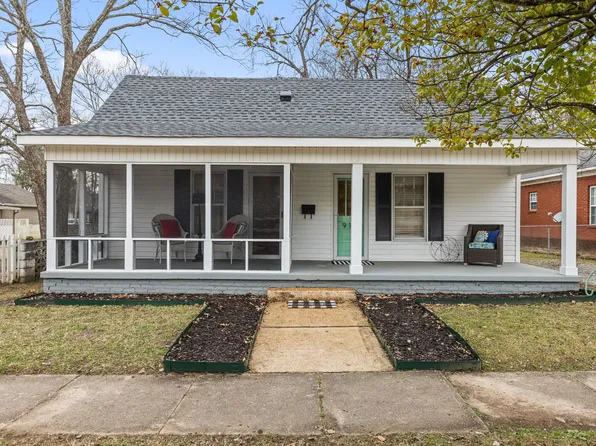 915 N Cass St, Corinth, MS 38834