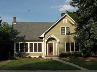 3 Bear Creek Rd, Asheville, NC 28806