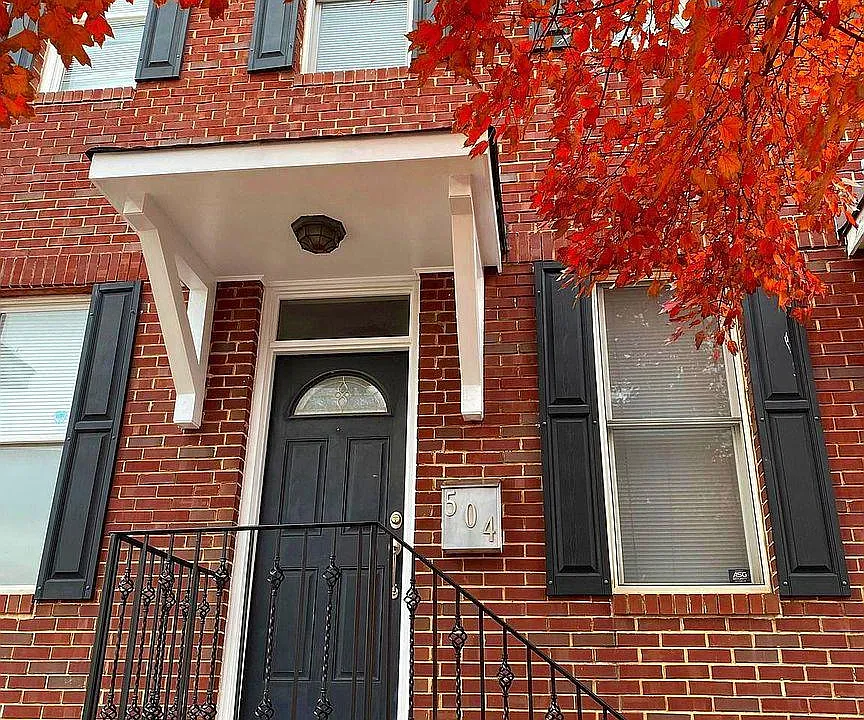 504 Chester St
