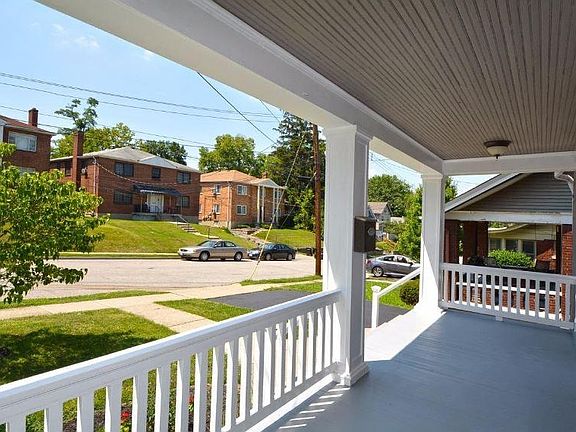 3rd image of 1260 Morten St