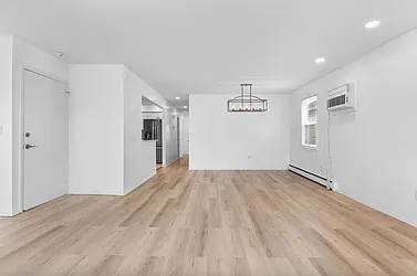 64 Isabella Avenue, #2