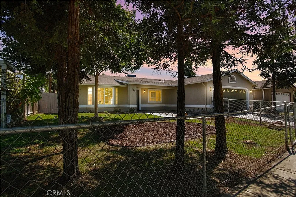110 San Clemente Dr photo 1