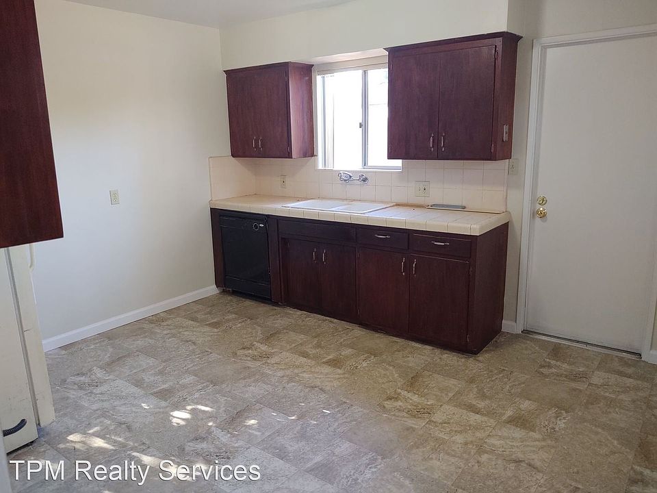 2nd image of 8658 Sandy Bev Ln