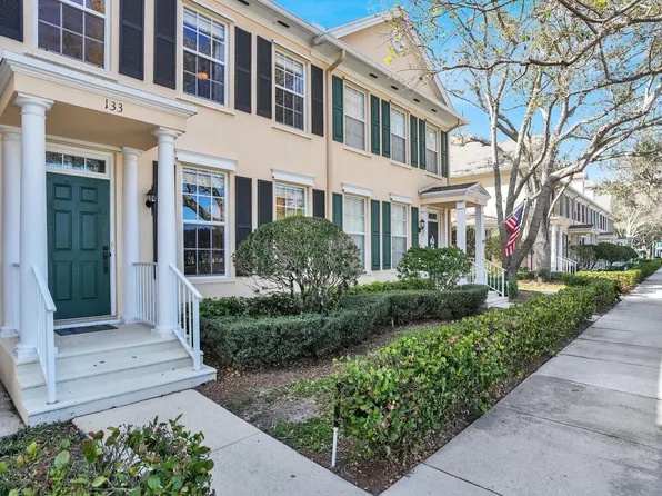 133 Wentworth Court, Jupiter, FL 33458