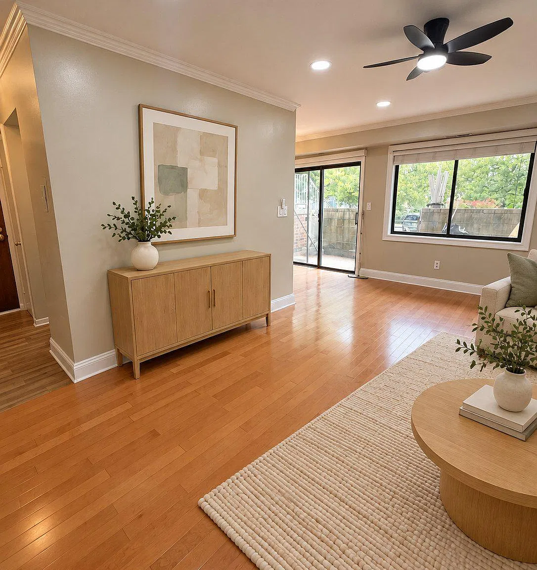 2 bed, 1.0 bath, 863 sqft, $2,100 — Photo 3