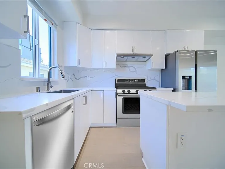 4455 S Slauson Ave — Photo 12