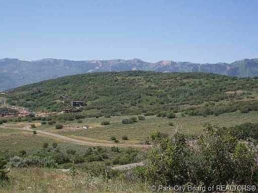 2nd image of 1406 W Red Fox Rd #16