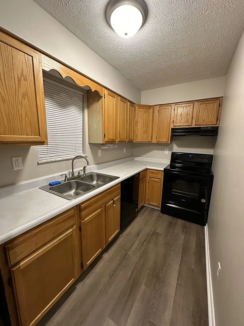 375 Prairie Drive — Photo 4