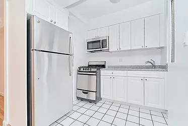 Rented by Living New York