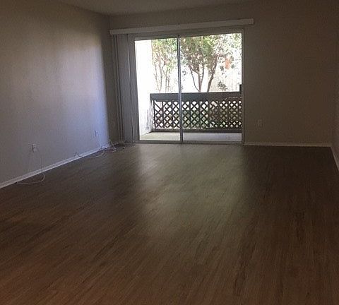 4th image of 23515 Lyons Ave Unit 166