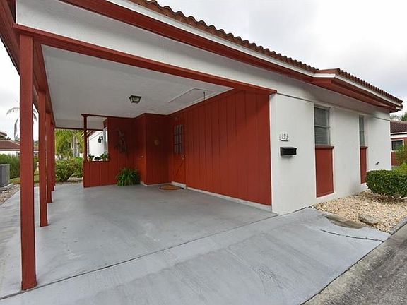 2nd image of 193 Vista Hermosa Cir #10-A