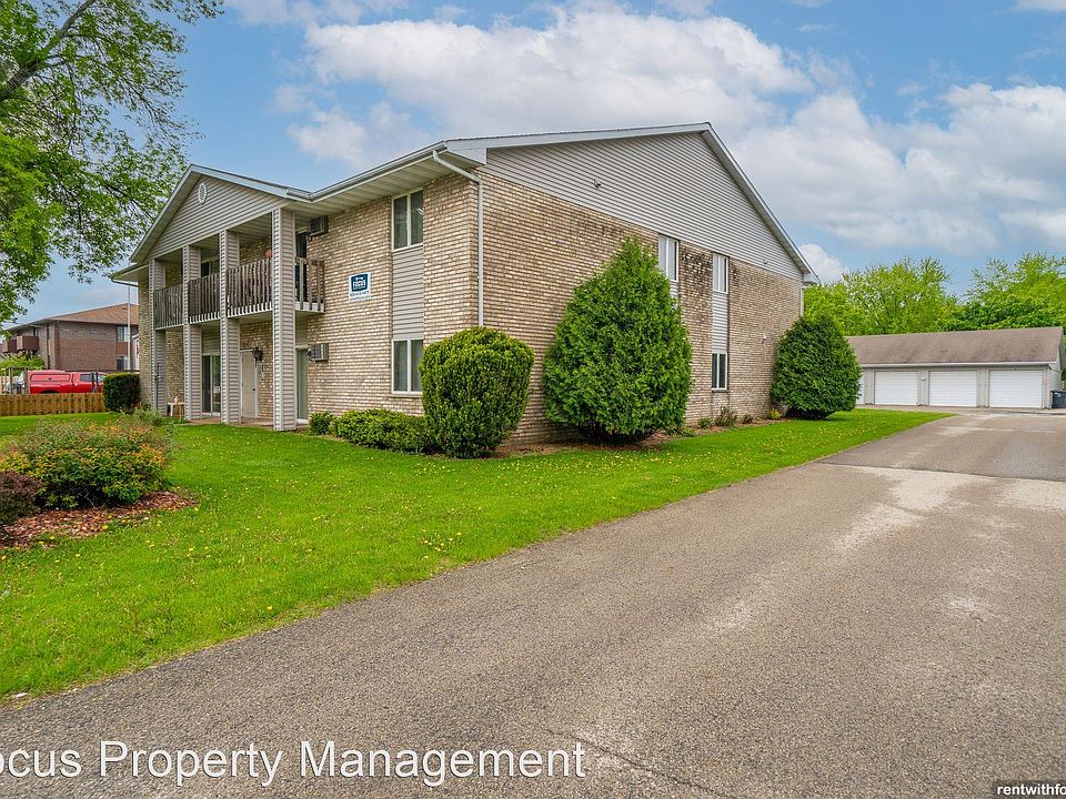 1325 Vandenbroek Rd, Little Chute 1325 Vandenbroek Rd Little Chute WI