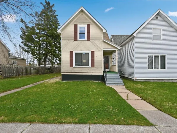 5820 John Ave, Superior, WI 54880