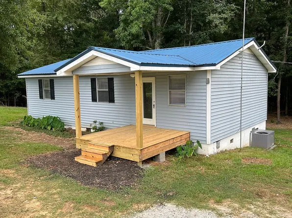 2116 Sumter School Rd #R, Ward, SC 29166