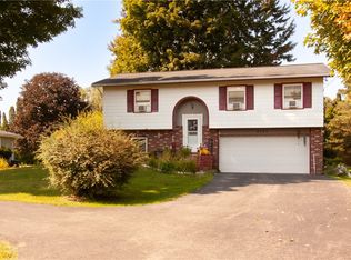 4535 Ontario Center Rd, Walworth, NY 14568