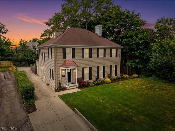 15712 Chadbourne Rd, Shaker Heights, OH 44120