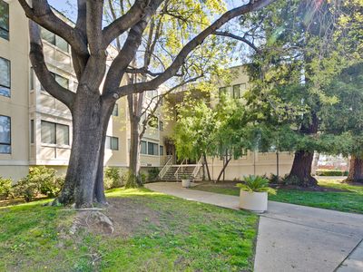 240 N Bayshore Blvd APT 301, San Mateo, CA, 94401
