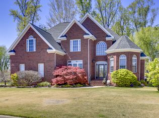 3351 Mintonville Point Dr, Suffolk, VA 23435
