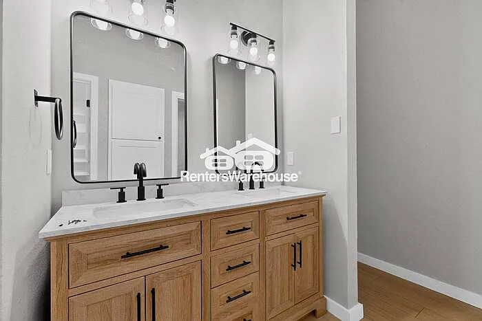 3945 Spoonwood Ln — Photo 23