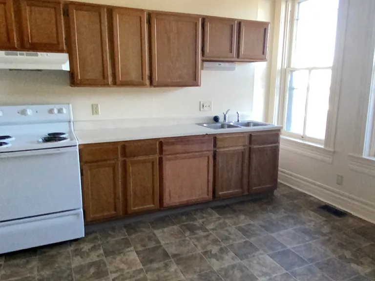 Frederick Avenue Apartments — Photo 42