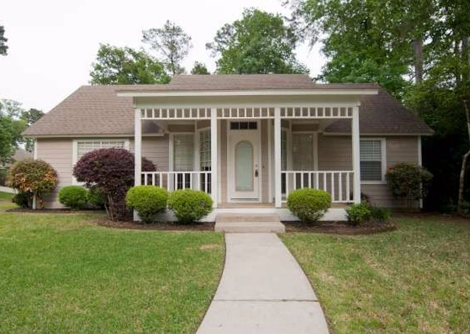 1st image of 13403 Greenbrier Dr