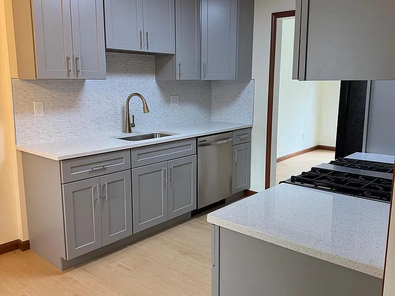 20 Queen Anne Ct — Photo 4