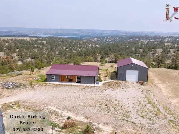 950 Wendover Rd, Guernsey, WY 82214
