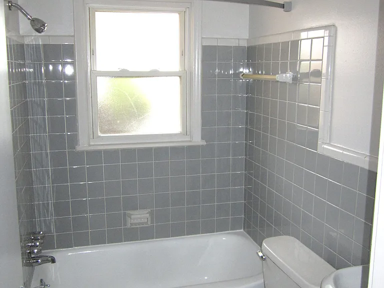 1315 W Farnum Ave #7 — Photo 5