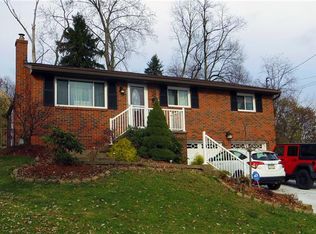120 Lorraine Dr, Pittsburgh, PA 15227