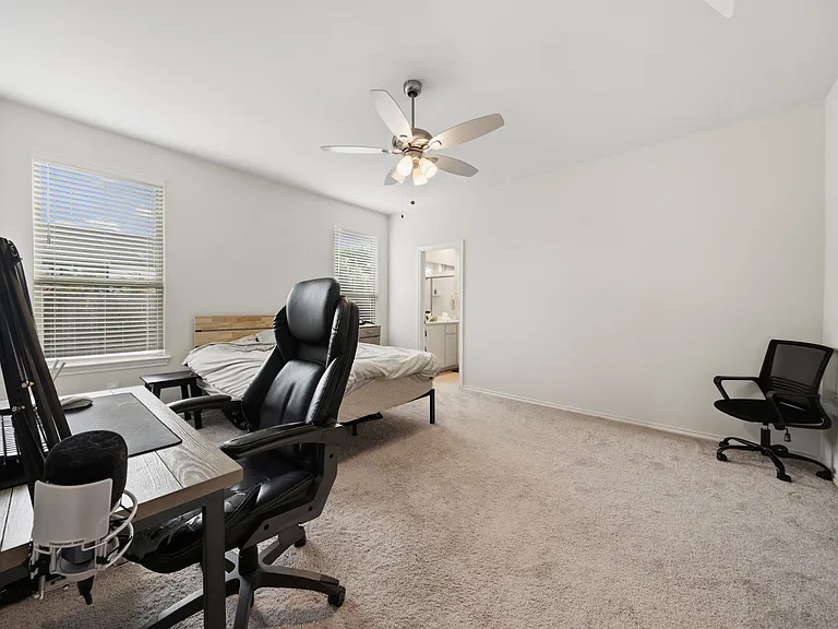 3211 Bedstraw Ln — Photo 23