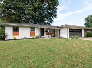 2443 S Kickapoo Ave, Springfield, MO 65804