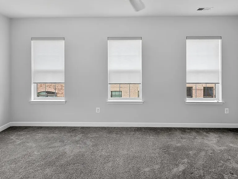 612 Leigh Way — Photo 37