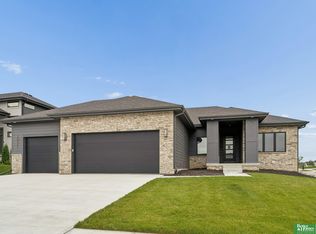 3321 S 212th St, Elkhorn, NE 68022