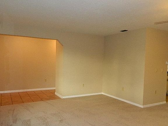 3rd image of 1402 NE Leisure Ave