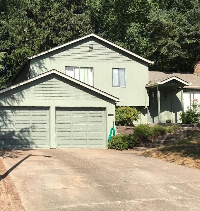 1st image of 1350 SE 52nd Ave